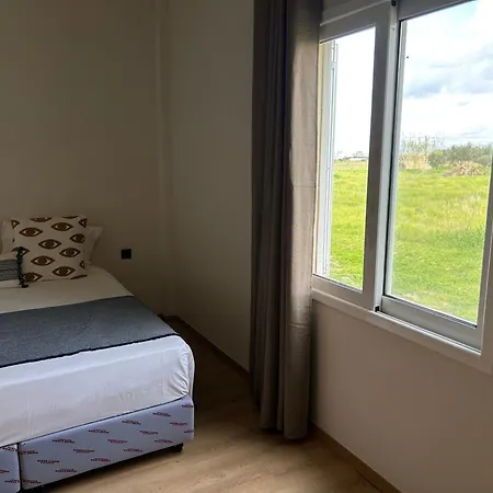 Helens Traditional Retreat Apartment